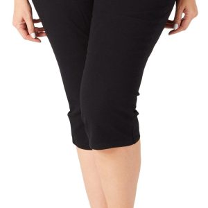 Women's Solid Mid Rise Capris