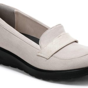 Women's Solid Loafers